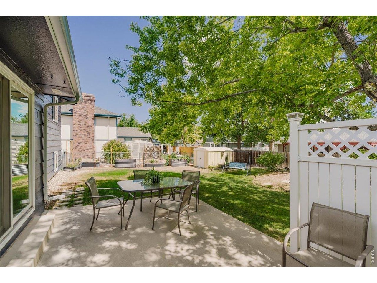 Property Photo 8 Small privacy fence
