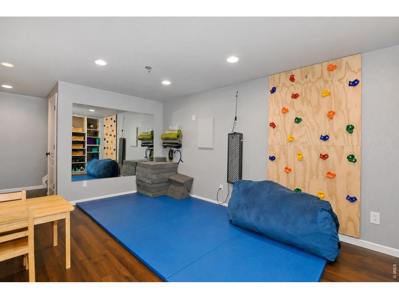 Property Photo 34 