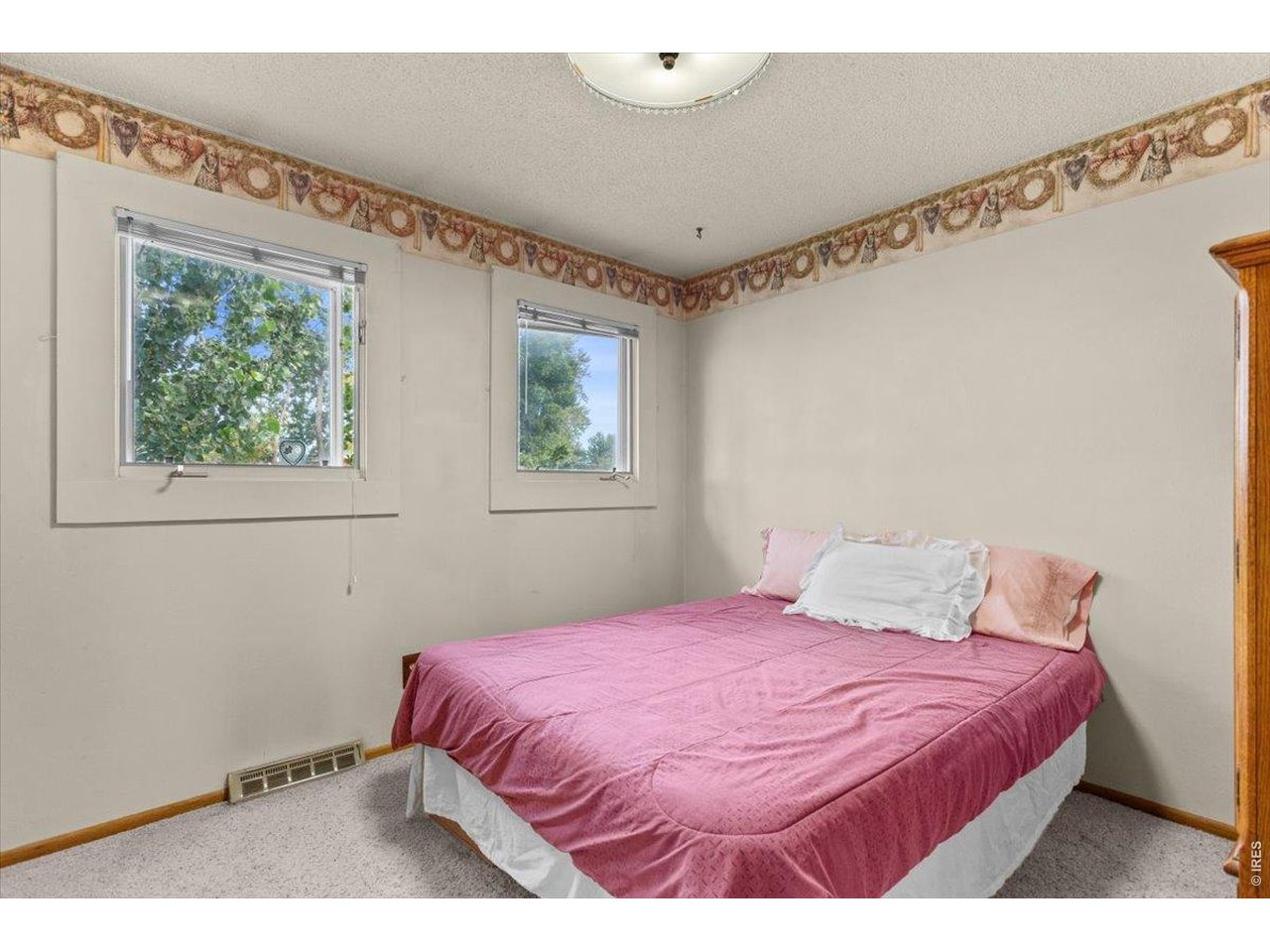 Property Photo 17 Bedroom 2