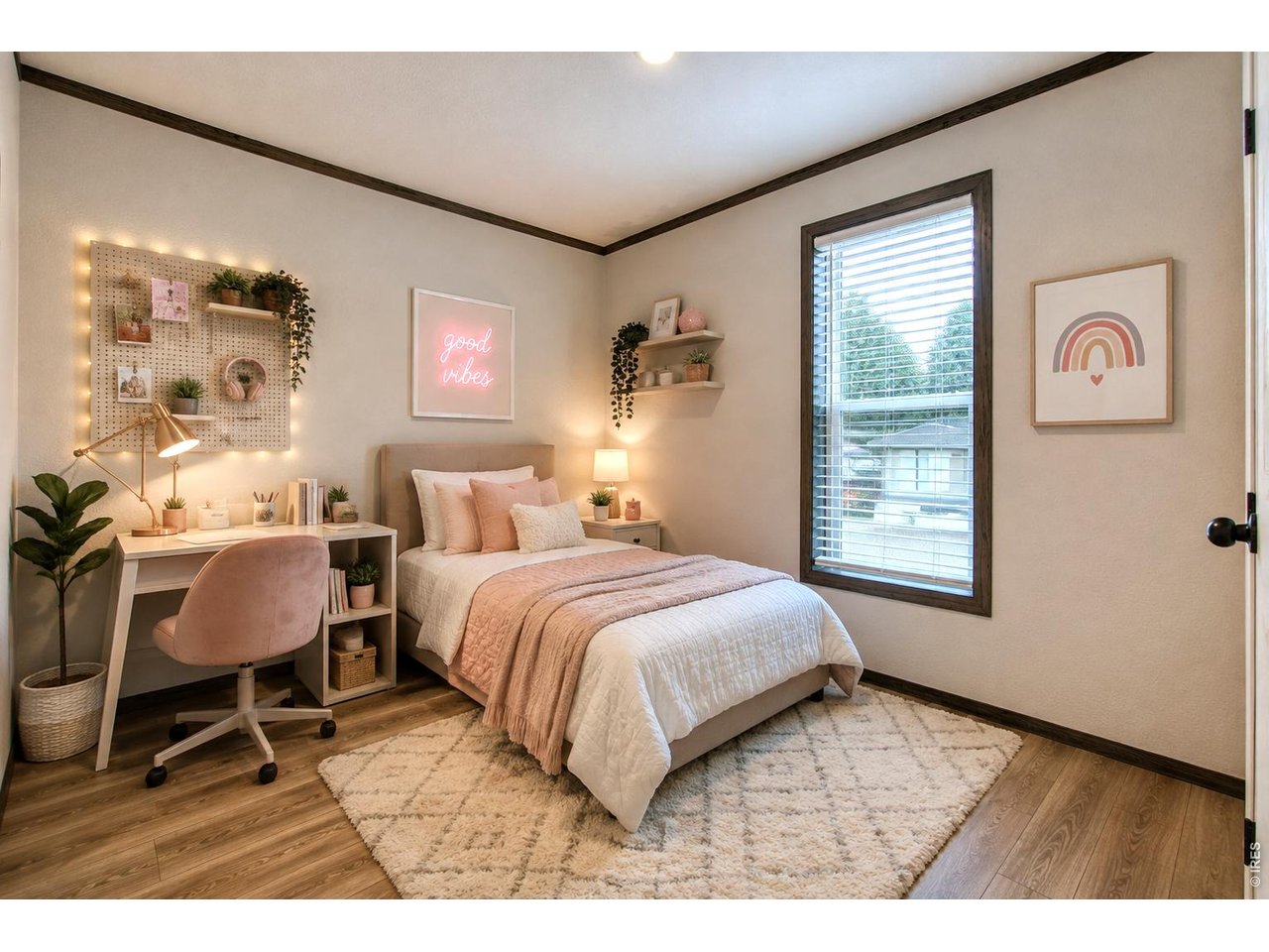 Property Photo 15 