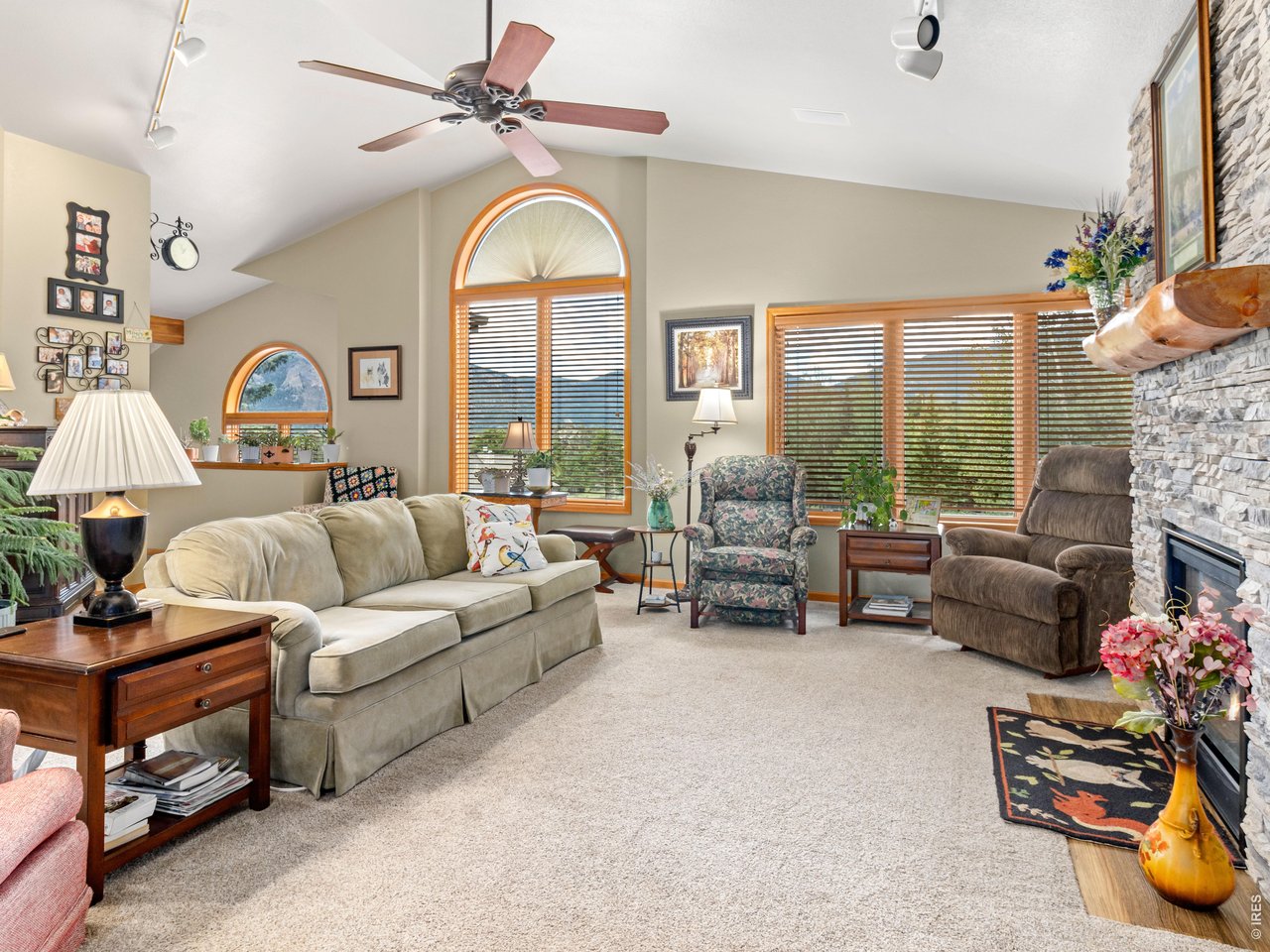 Property Photo 15 Vaulted greatroom and big-view windows