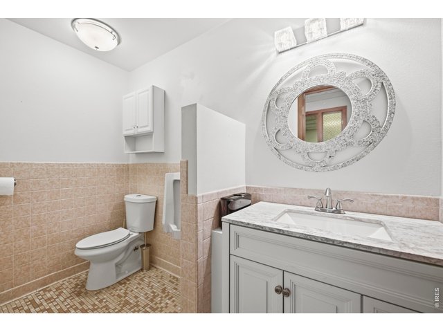 Property Photo 36 Upper level private restroom- 1 of 2