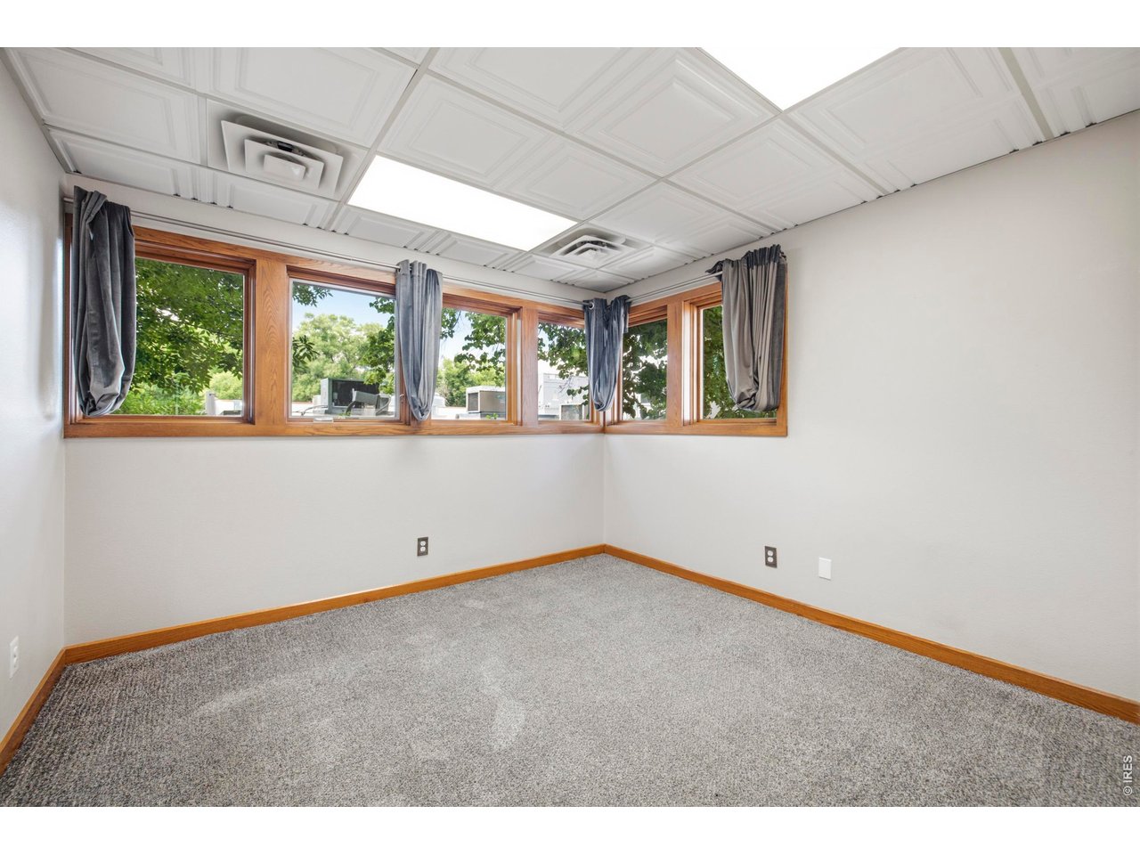Property Photo 34 Upper level private corner office