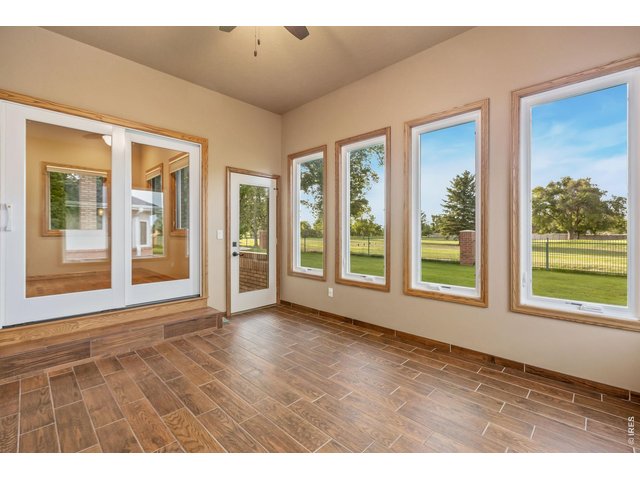 Property Photo 18 fully enclosed patio