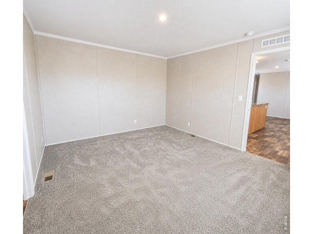 Property Photo 14 Primary Bedroom