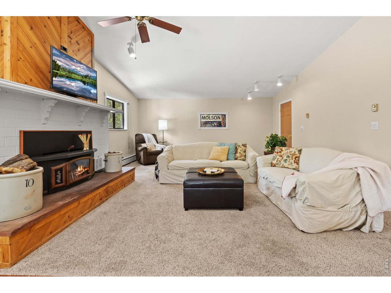 Property Photo 33 Seller Prefers to Sell the Home Fully Furnished