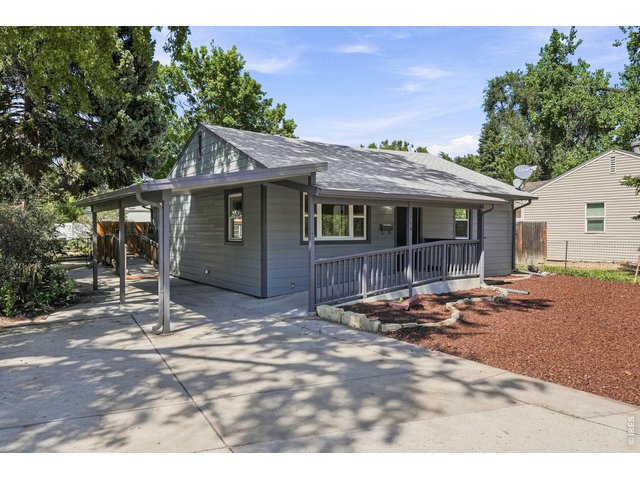 Property Photo 5 Updated Ranch home