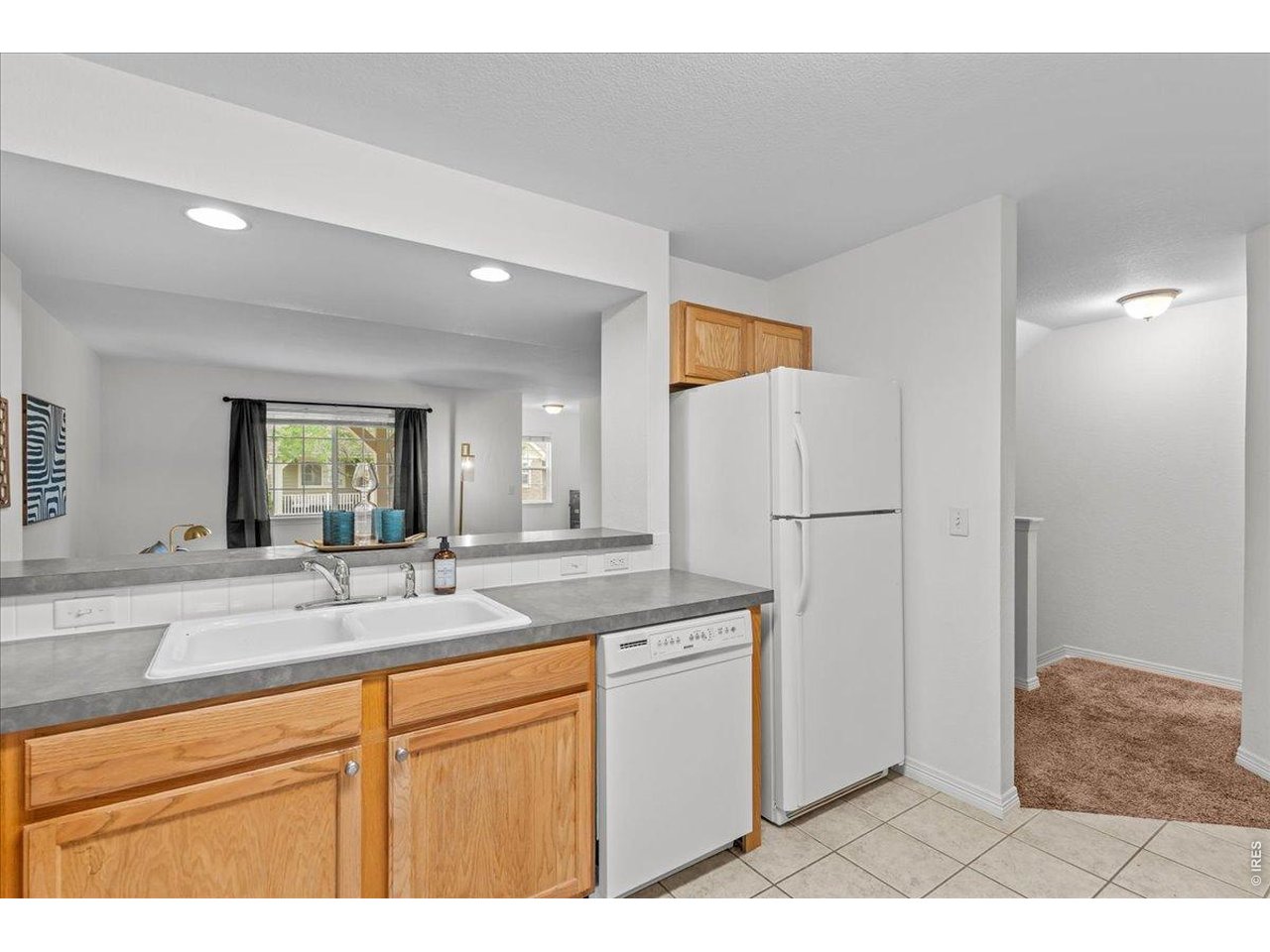 Property Photo 13 pass through kitchen makes for easy entertaining