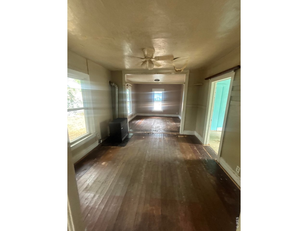 Property Photo 5 Original hardwood floors