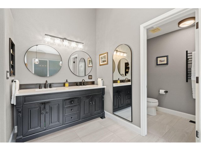 Property Photo 23 A Primary bathroom that will WOW you!