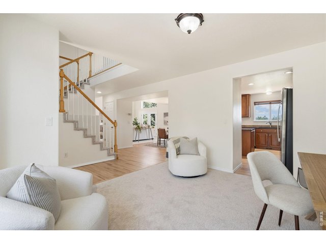 Property Photo 6 Sitting area/Formal DR