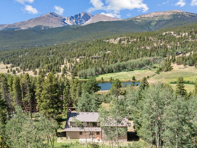 Property Photo 7 Overlooks the ponds at High Peak Camp