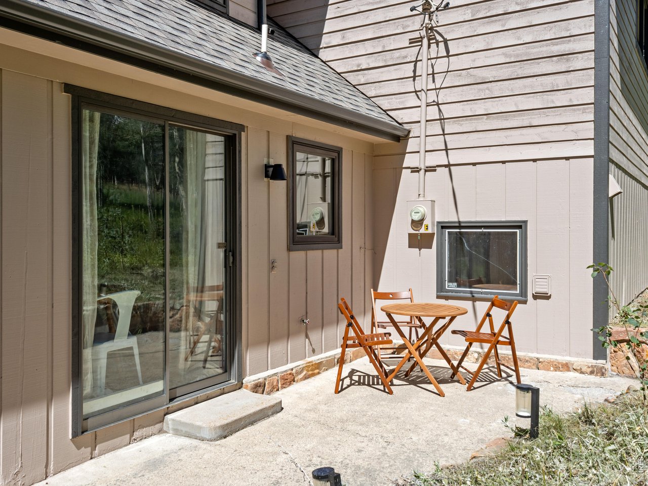 Property Photo 30 Back patio