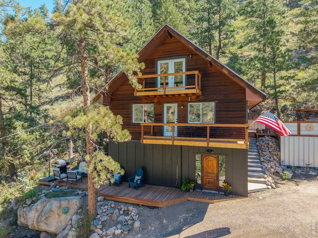 Property Photo 1 Beautifully transformed Big Thompson Canyon home in an exceptional natural setting.