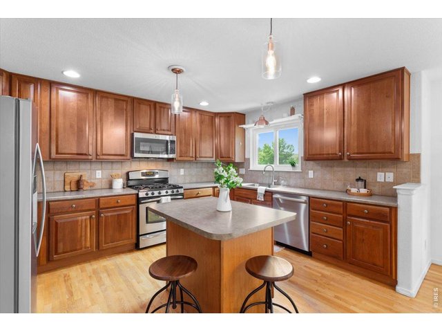 Property Photo 8 Eat in kitchen