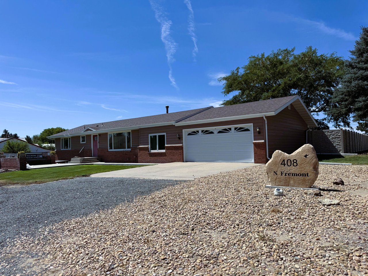 Property Photo 1 