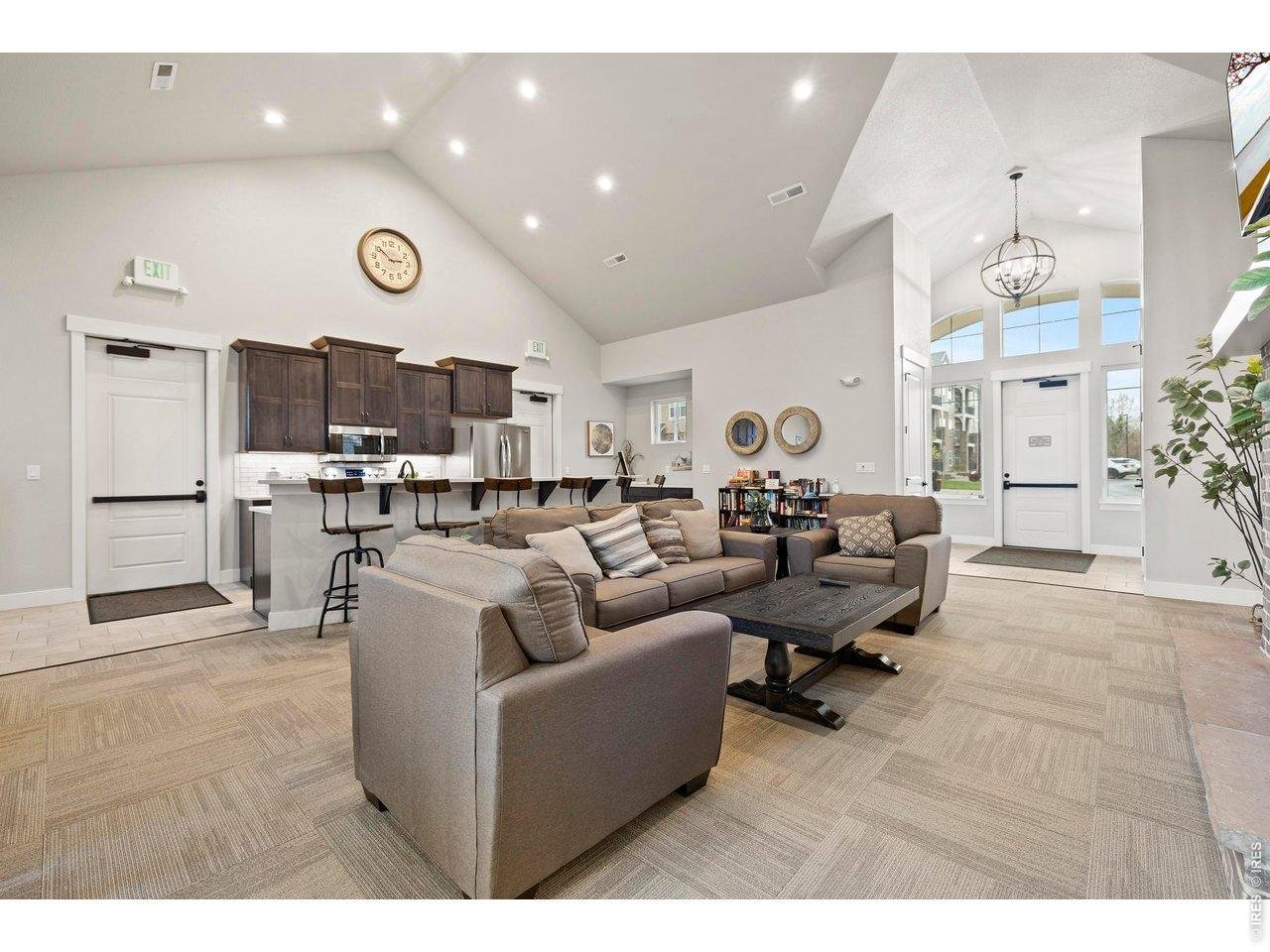 Property Photo 21 Clubhouse kitchen