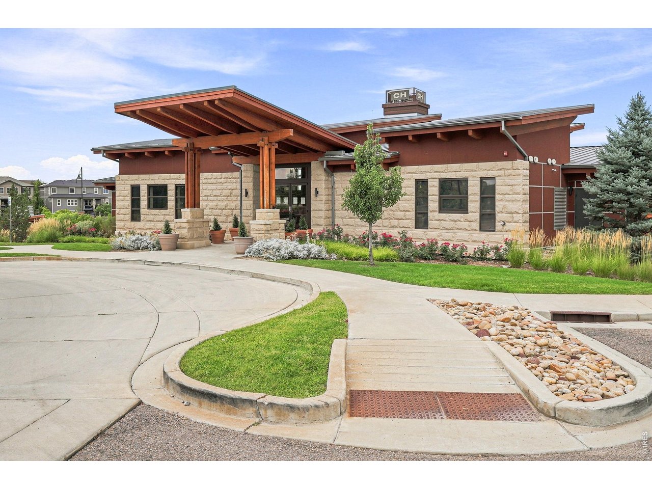 Property Photo 41 Enjoy all that Colliers Hill has to offer, including two community pools, a clubhouse, multiple parks, and miles of trails