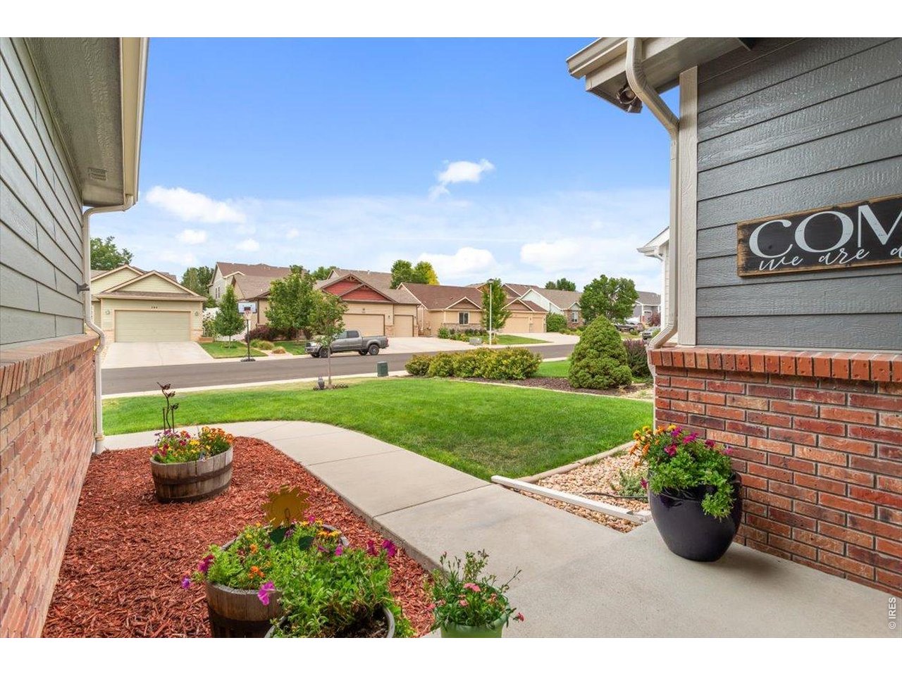 Property Photo 4 Amazing curb appeal