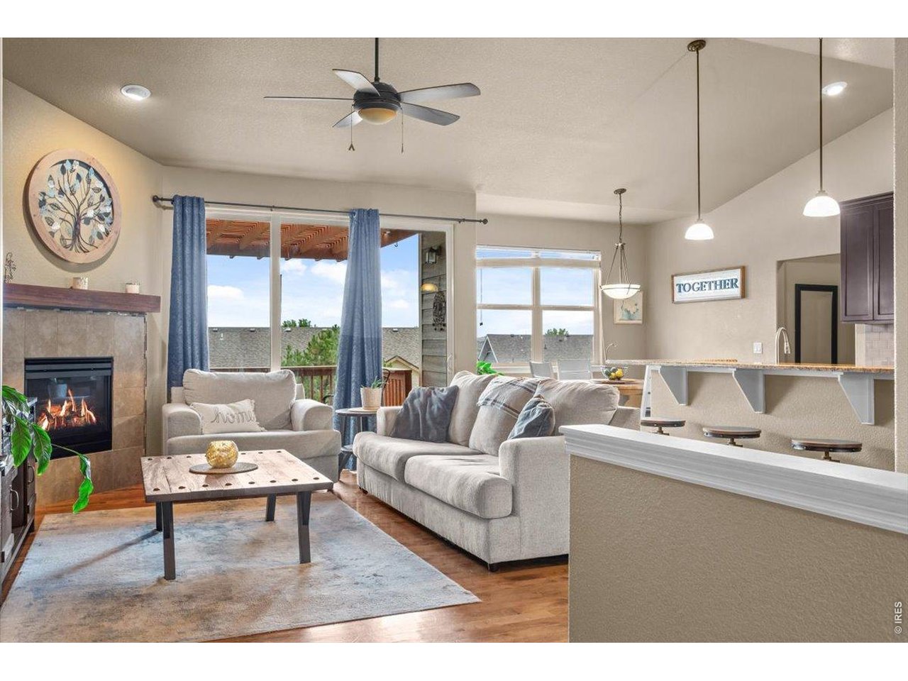 Property Photo 6 Enter into the open bright floorplan