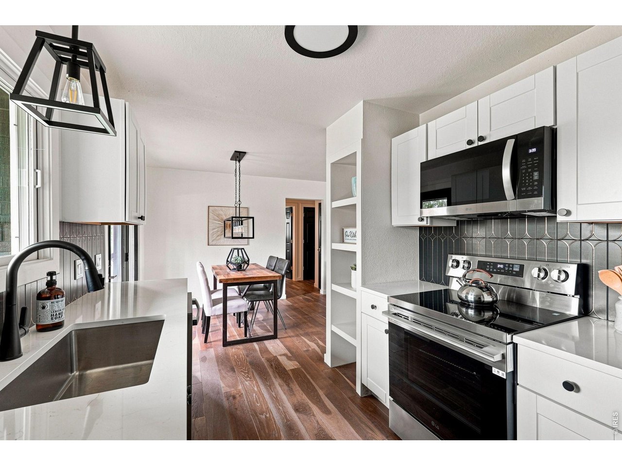 Property Photo 13 