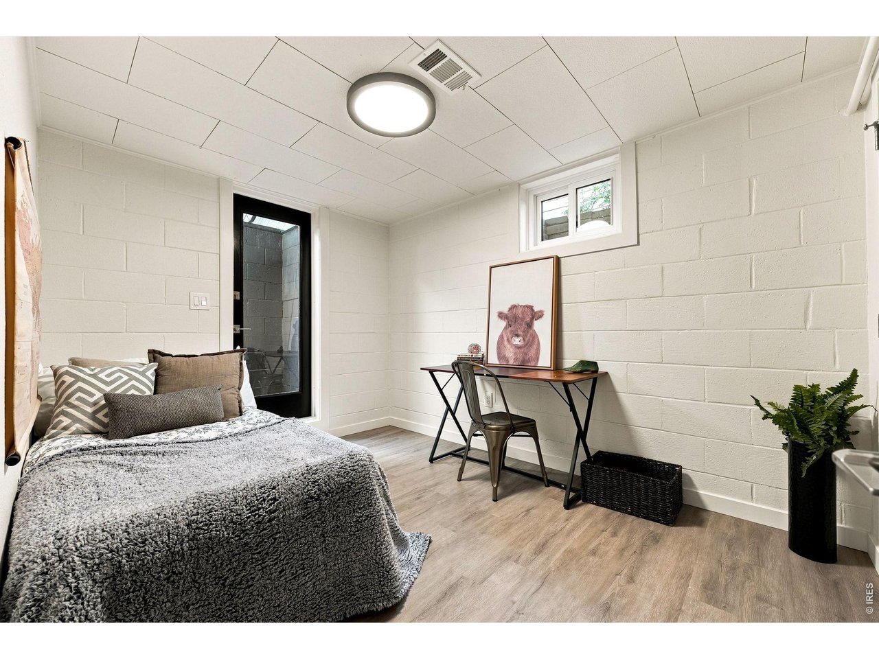 Property Photo 37 