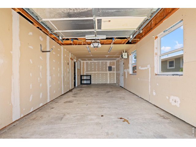 Property Photo 40 Single bay of the 3 car attached garage