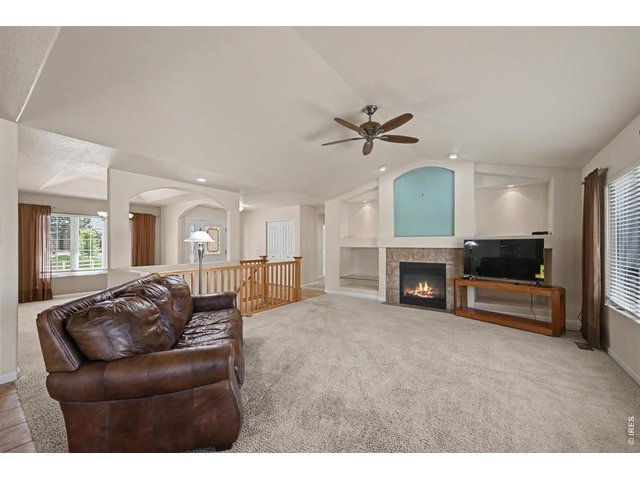 Property Photo 7 Large, Inviting Living Room with Gas Fireplace