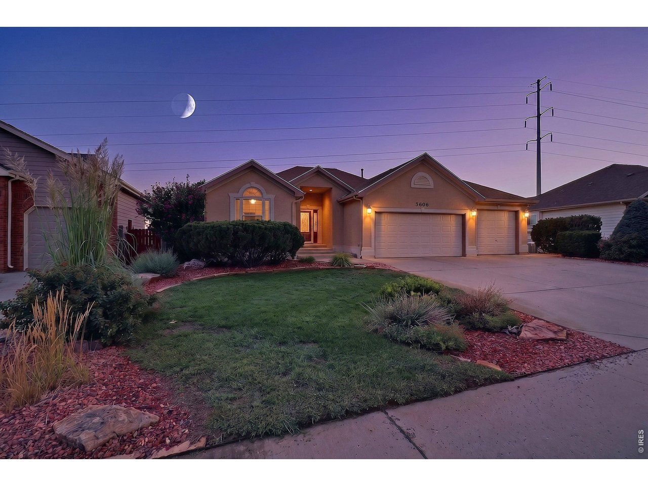 Property Photo 1 West T-Bone Ranch Style Home