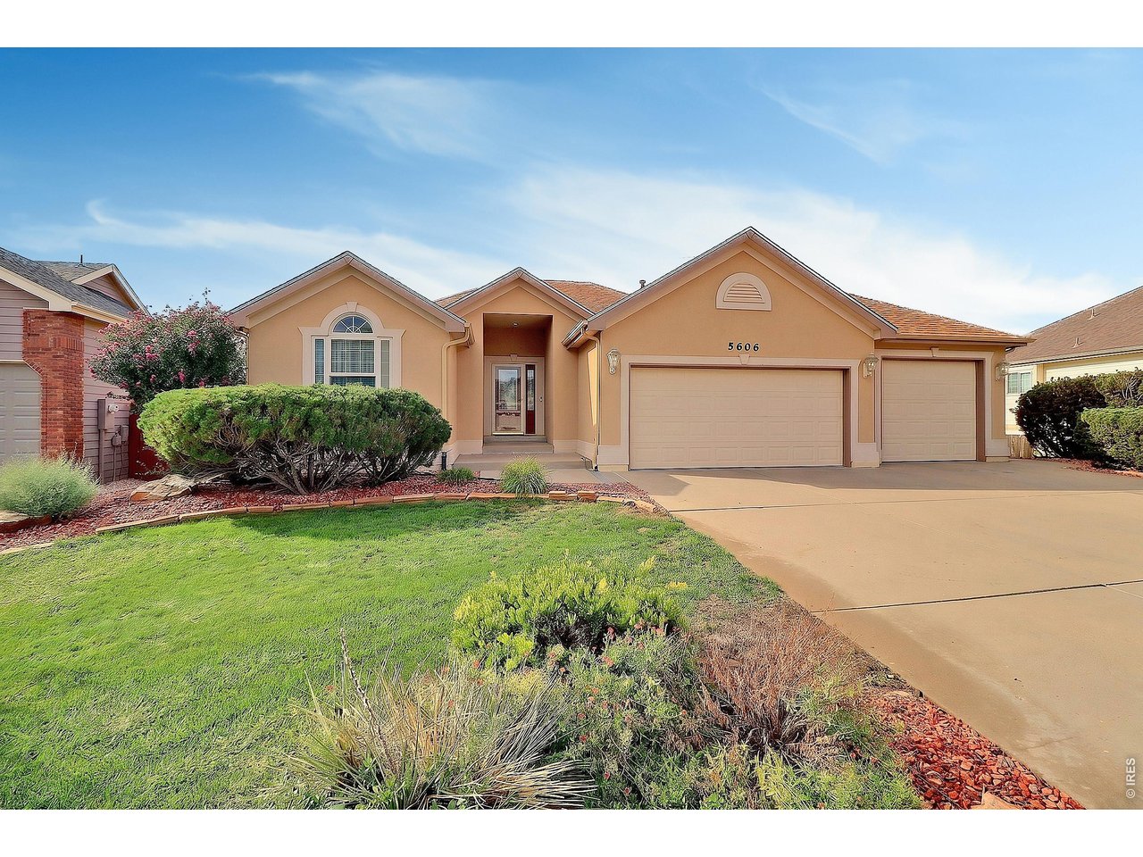 Property Photo 2 Fall In Love!