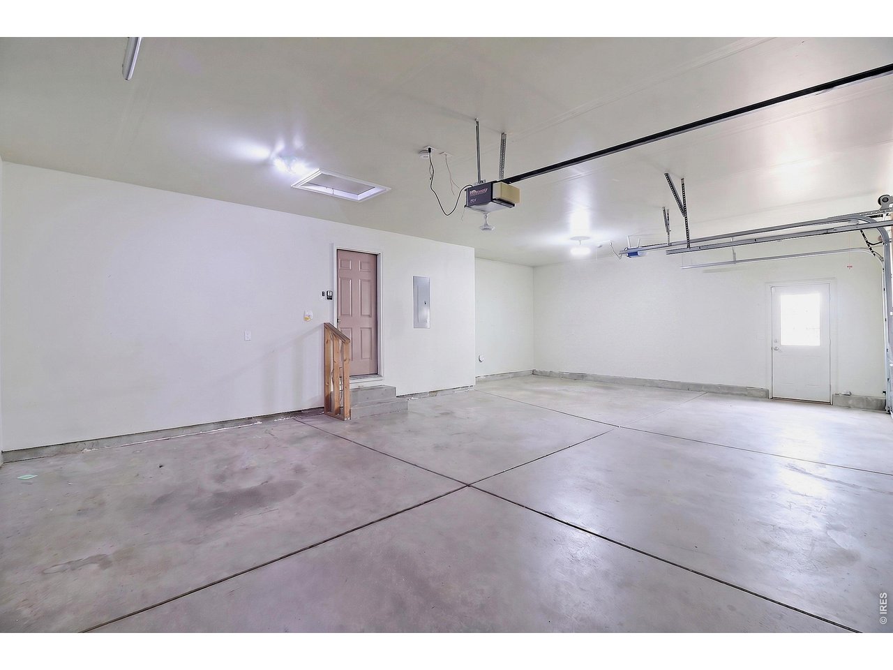Property Photo 45 Attached 3-Car Garage