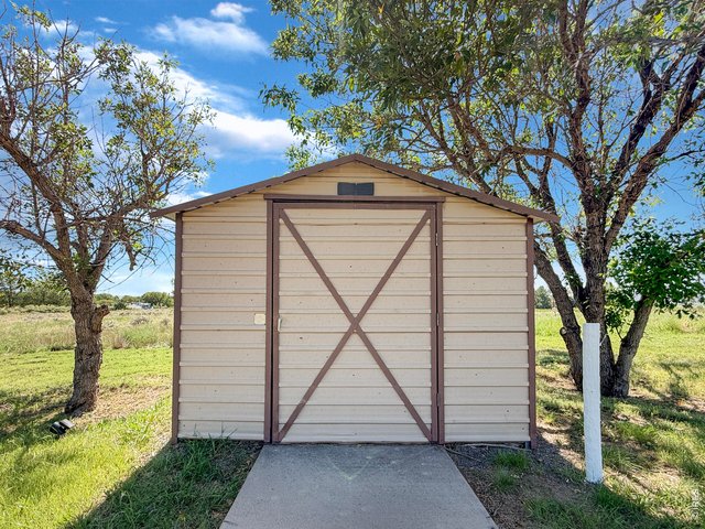 Property Photo 41 Garden Shed