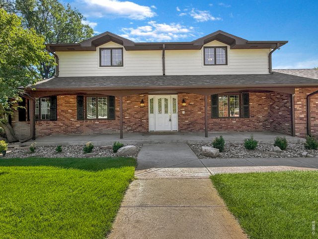 Property Photo 4 Front View