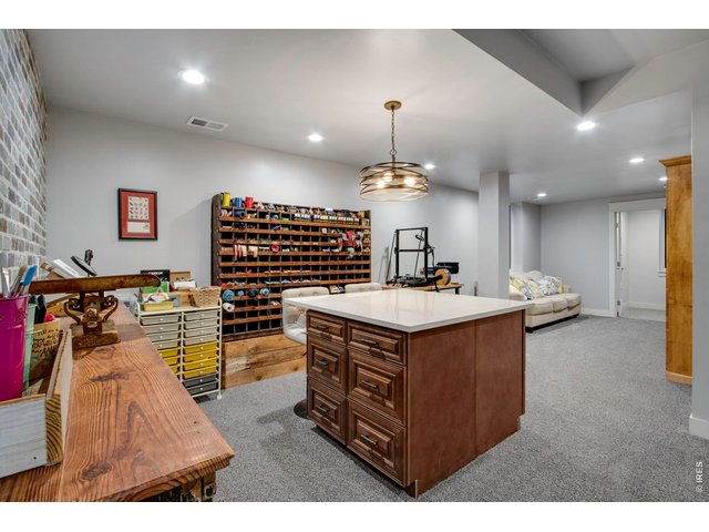 Property Photo 38 Craft area
