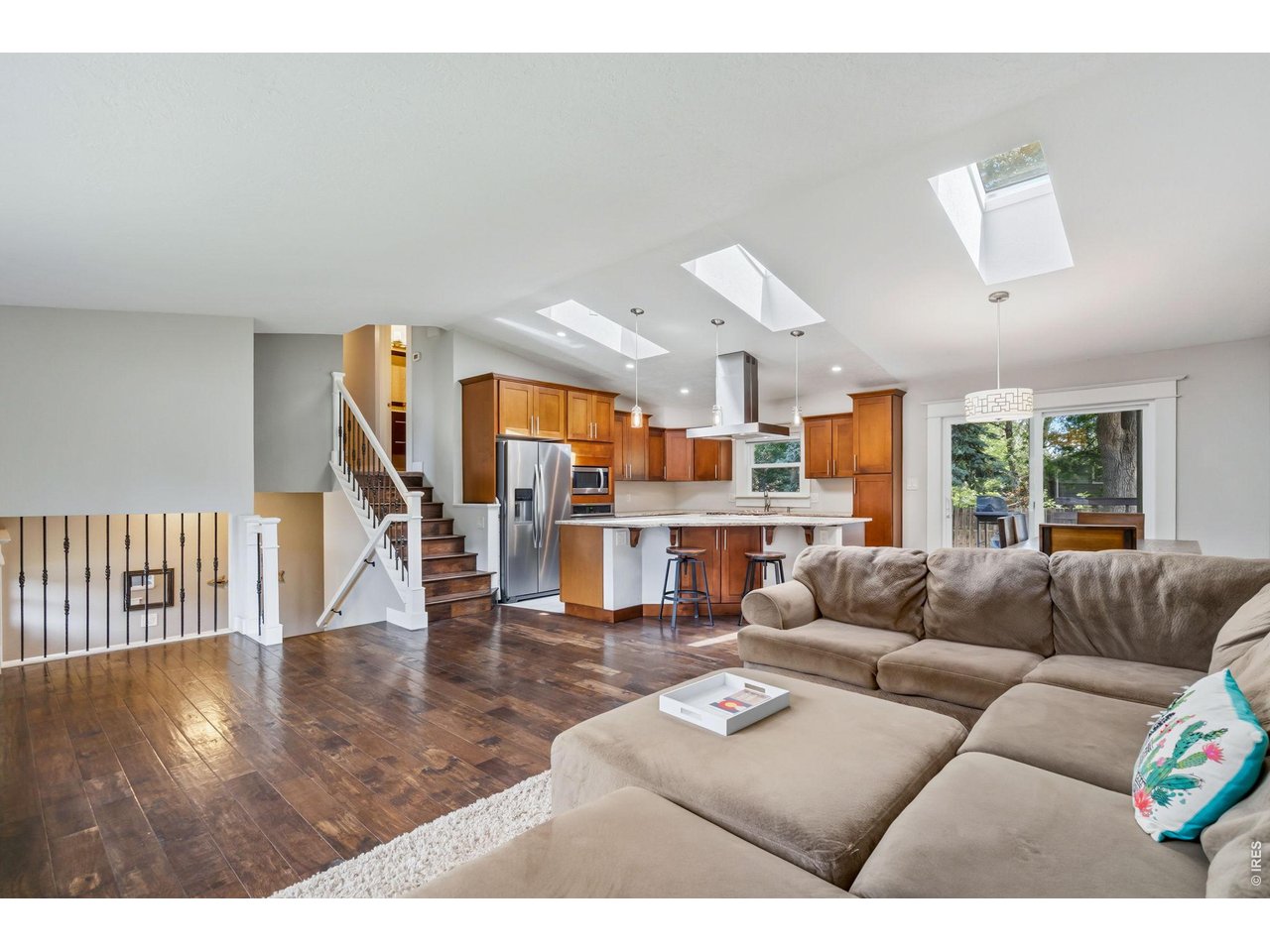 Property Photo 7 Open floorplan, fully updated kitchen and newer skylights