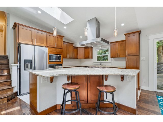 Property Photo 8 Open floorplan, fully updated kitchen and newer skylights
