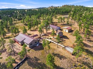 557 Red Bluff Rd Livermore, CO 80536
