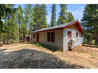 21 Breezewood Ln Black Hawk, CO 80422
