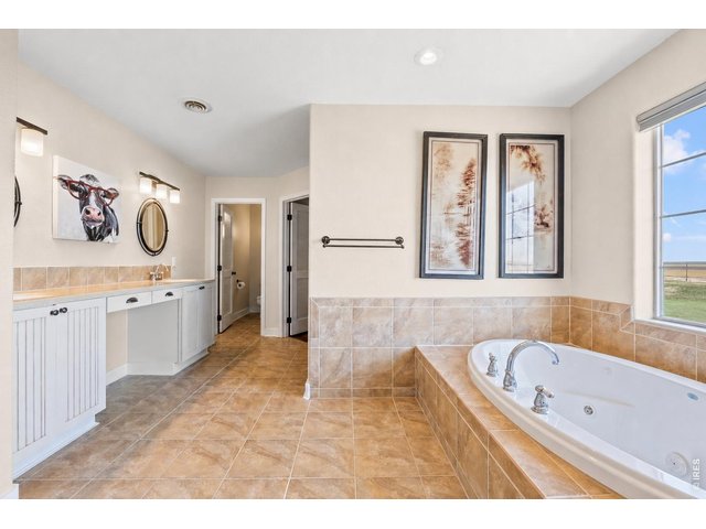 Property Photo 25 Virtually painted. Sit in the jetted tub and enjoy the stars!