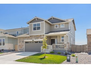 412 Elbert St Johnstown, CO 80534