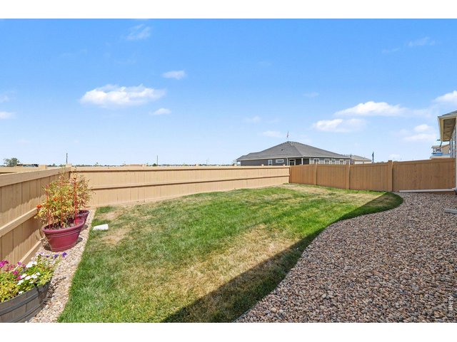 Property Photo 22 Fully fenced in yard