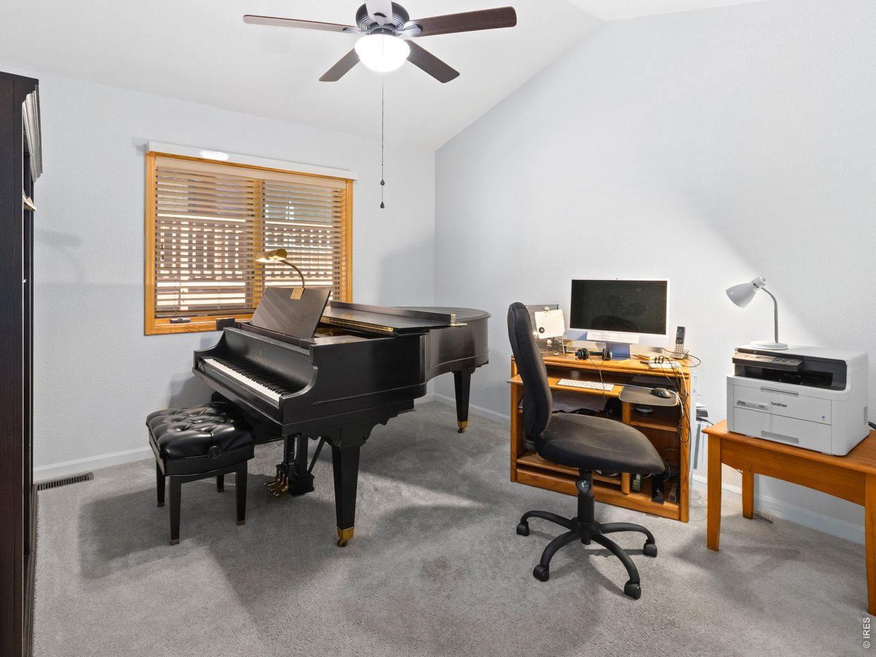 Property Photo 32 Secon Bedroom featuring a Grand Piano!