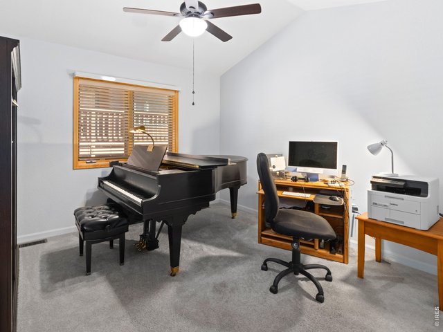 Property Photo 32 Secon Bedroom featuring a Grand Piano!
