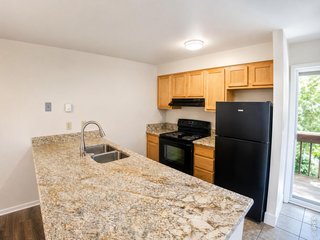 1065 University Ave 115 Boulder, CO 80302
