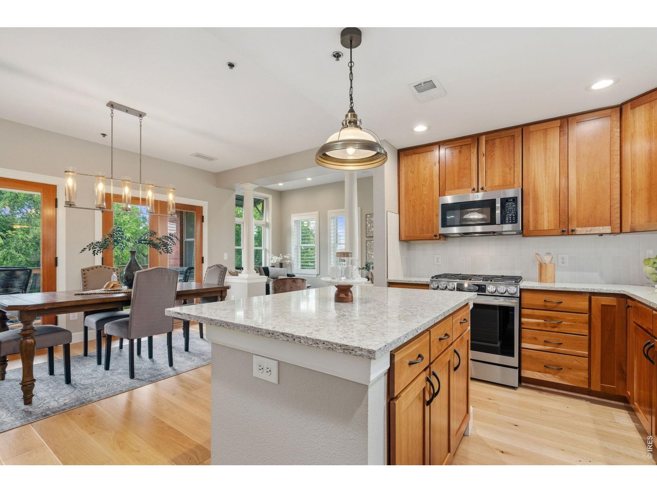 Property Photo 14 Kitchen and dining rooms