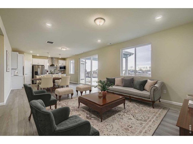 Property Photo 5 Great for entertaining