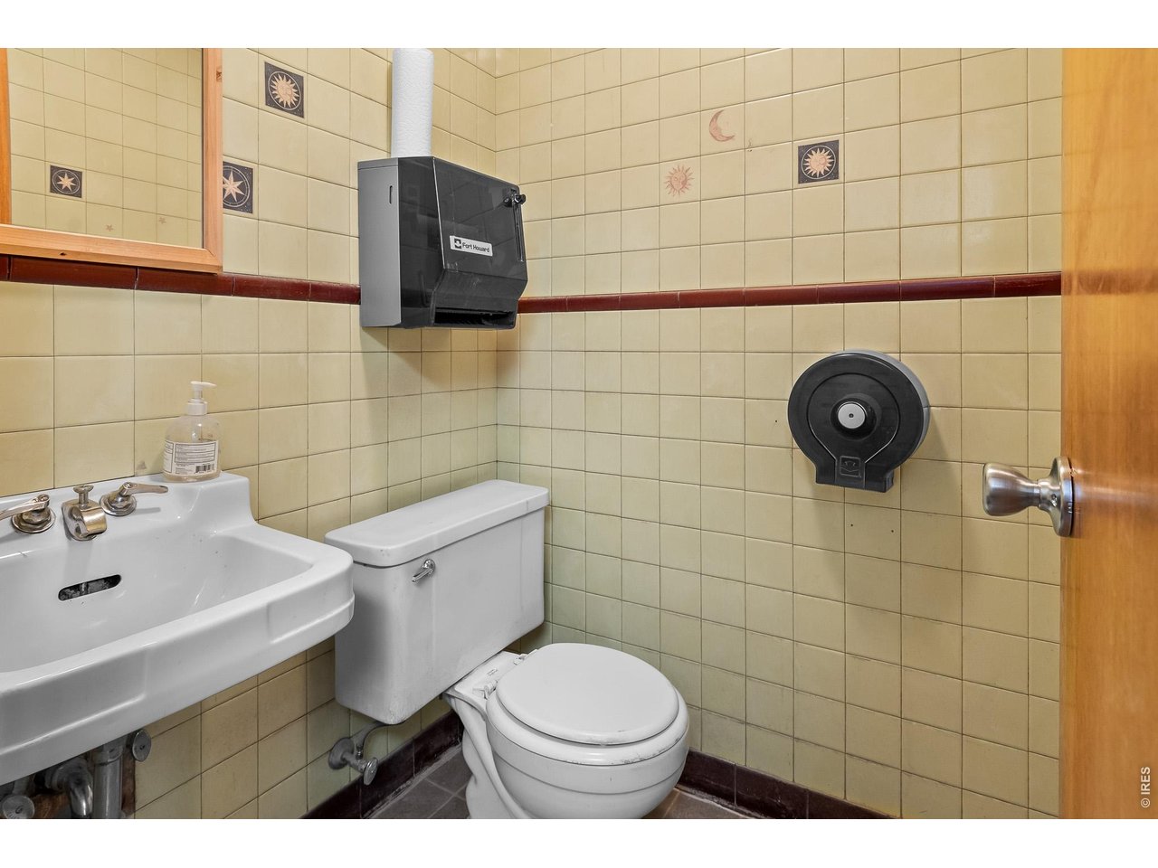 Property Photo 18 