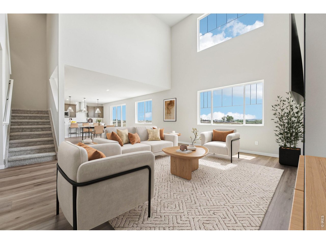 Property Photo 2 Soaring ceilings, tons of windows!