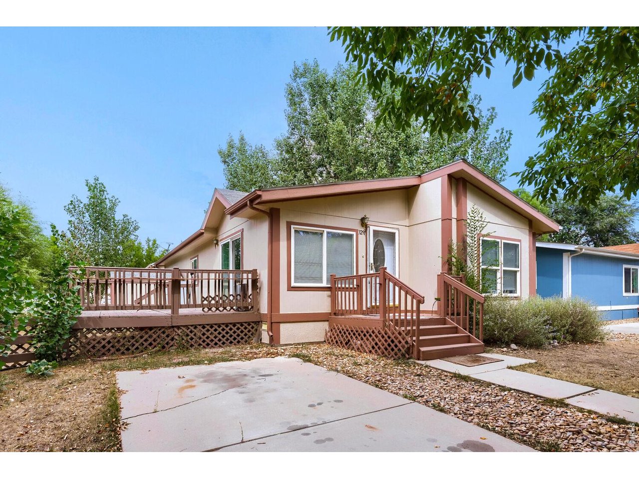 Property Photo 1 