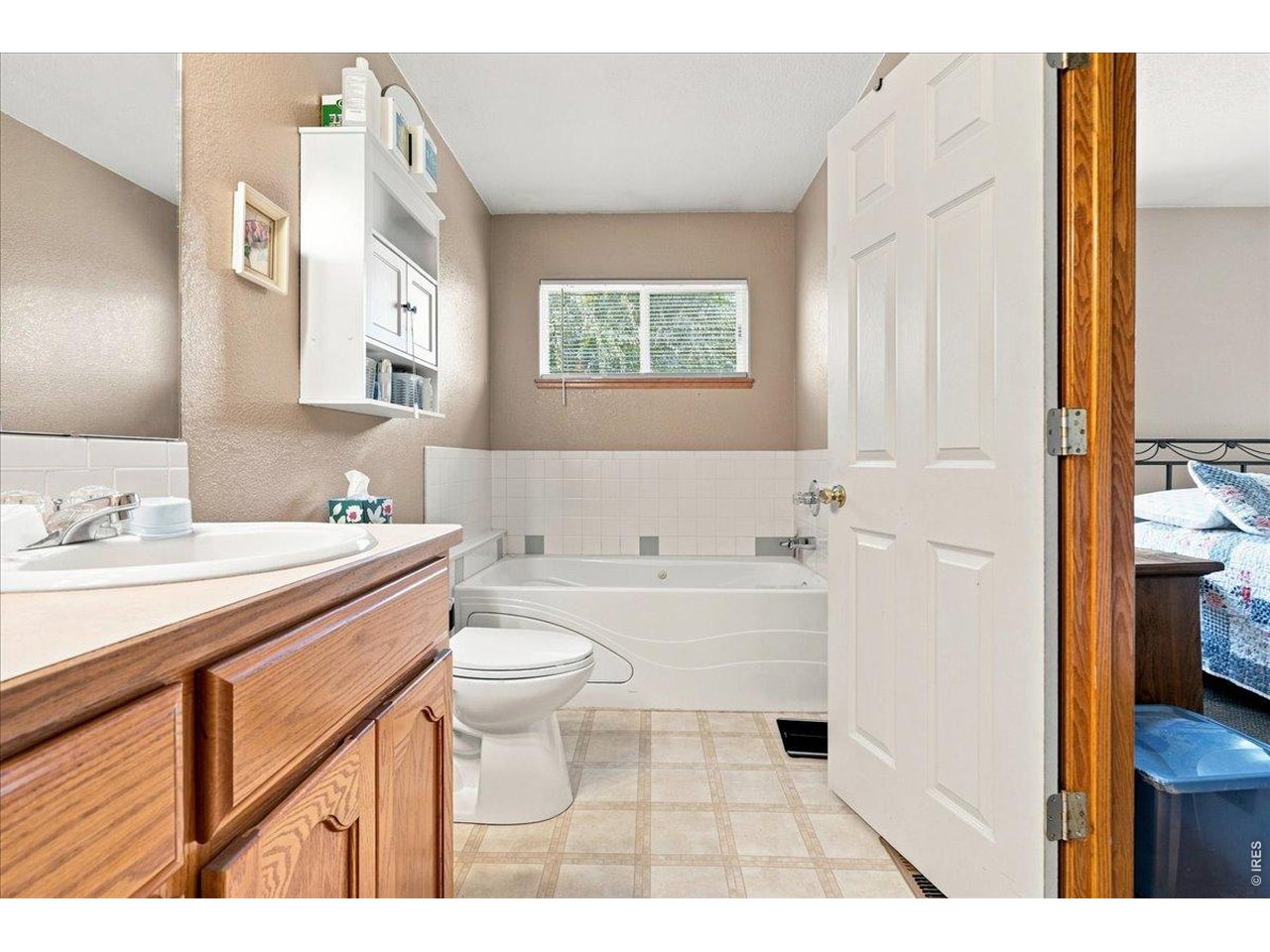 Property Photo 15 